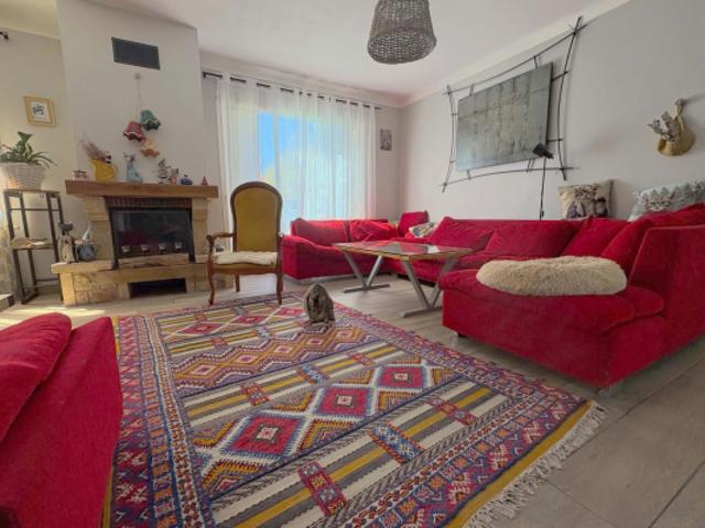 Maison vente à Arles, Bouches-du-Rhône