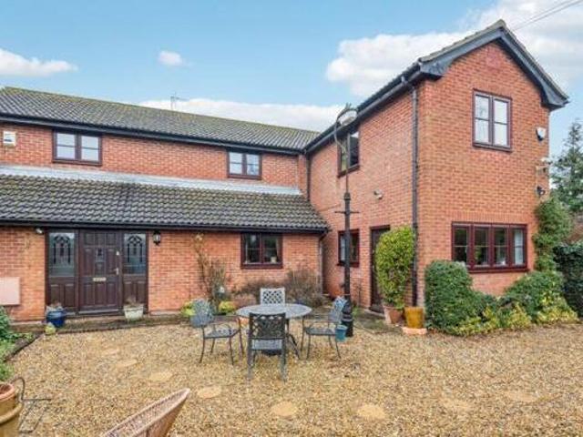 House for sale in King's Walden, Hertfordshire