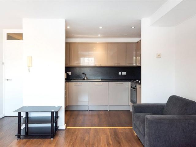 House for rent in Holborn, Greater London