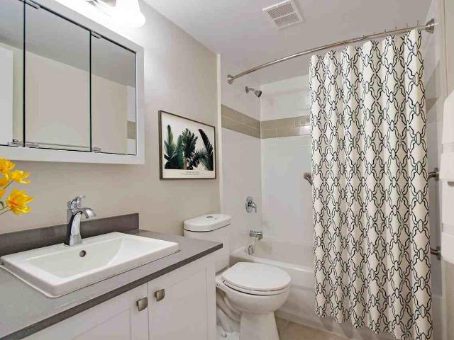 Apartment for rent in Mulhurst Bay, Ontario