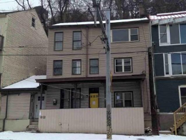 House for sale in Pittsburg, Pennsylvania