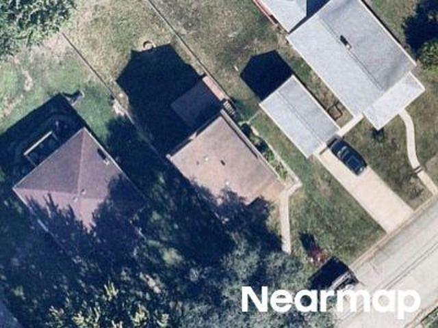 House for sale in Jeannette