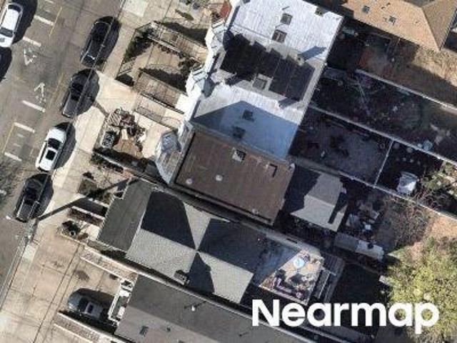 House for sale in Hudson, New Jersey