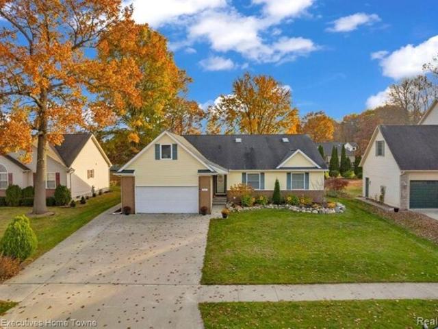 House for sale in Fort Gratiot