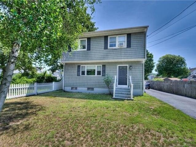 House for sale in Warren, Rhode Island