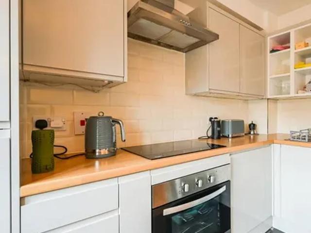 Apartment for rent in Old Ford, Bow