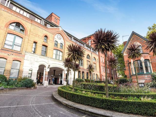 Apartment for rent in Old Ford, Greater London