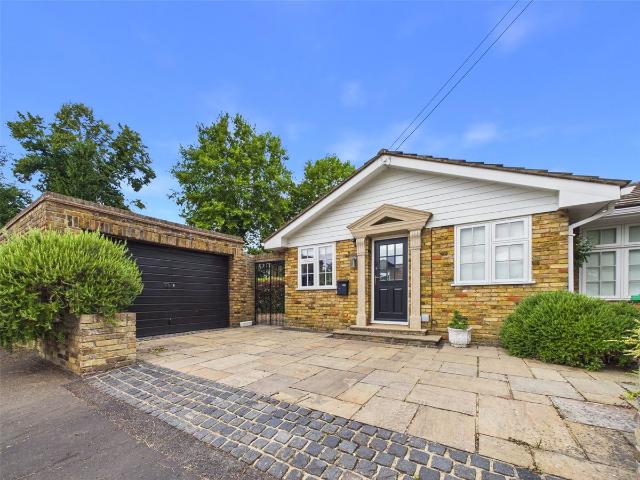 House for rent in St Margarets, Greater London