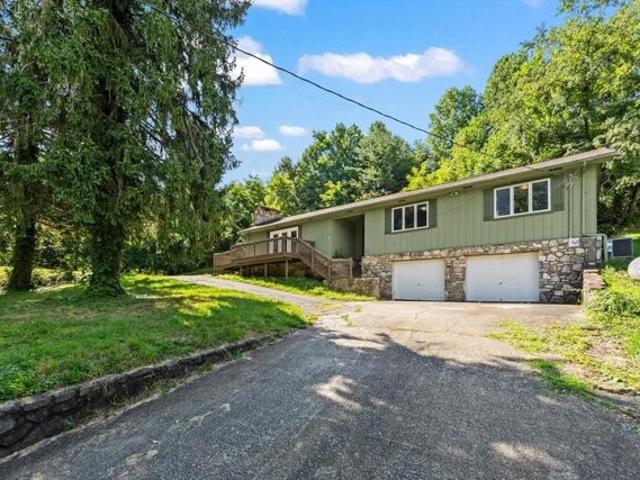 House for sale in Bryson City, North Carolina