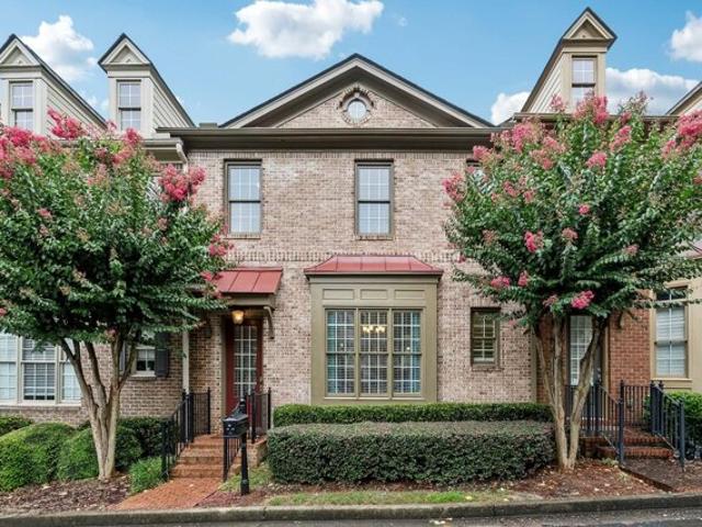House for sale in Johns Creek House for sale in Johns Creek