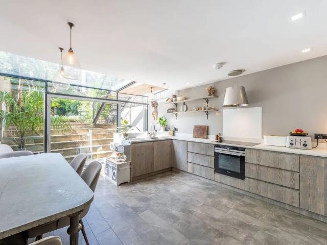 House for rent in Chalk Farm, Greater London
