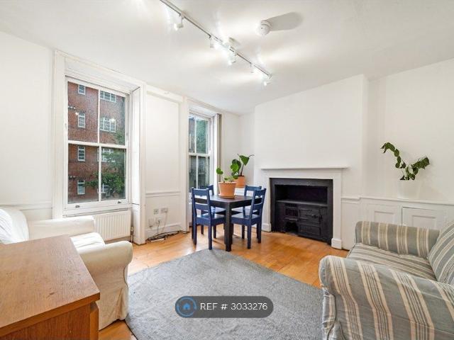 House for rent in Chalk Farm, Greater London