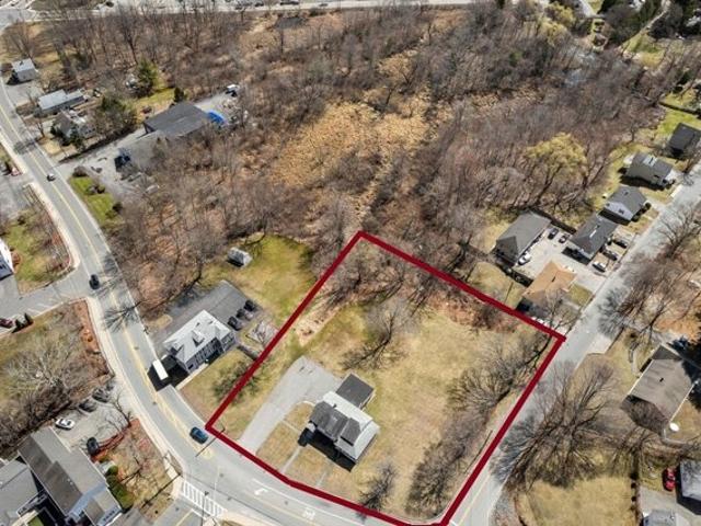 Land for sale in Dracut