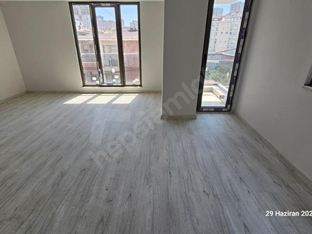 Ümraniye, İstanbul içerisinde satılık mülk