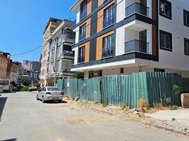 Ümraniye, İstanbul içerisinde satılık mülk