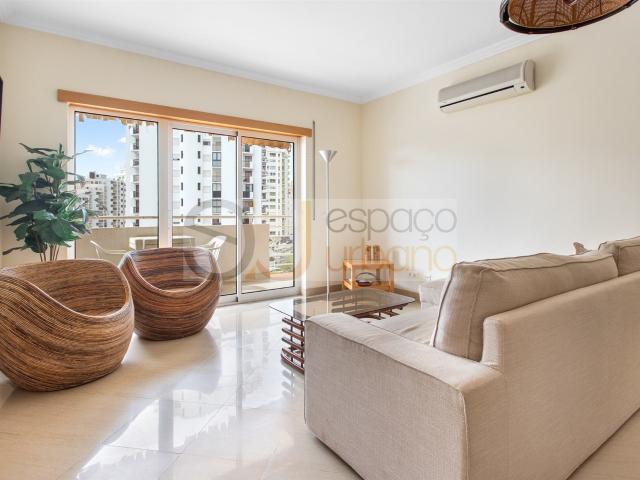 Apartamento venda em Armação De Pêra, Faro