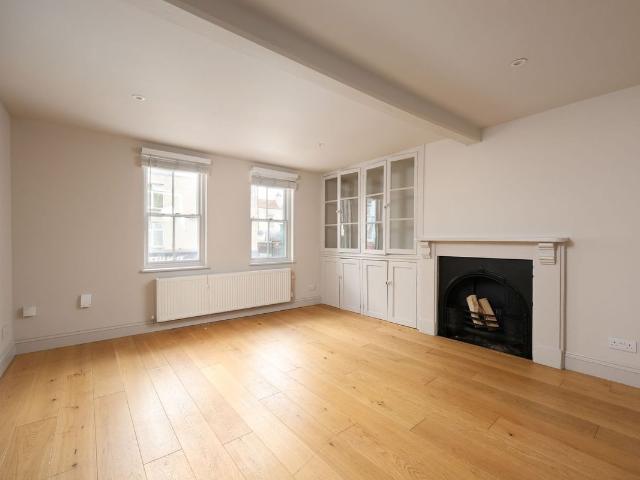 Apartment for rent in Stokes Croft, Bristol