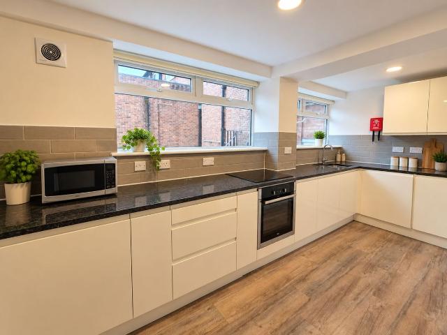 Apartment for rent in Barbican, Mount Wise