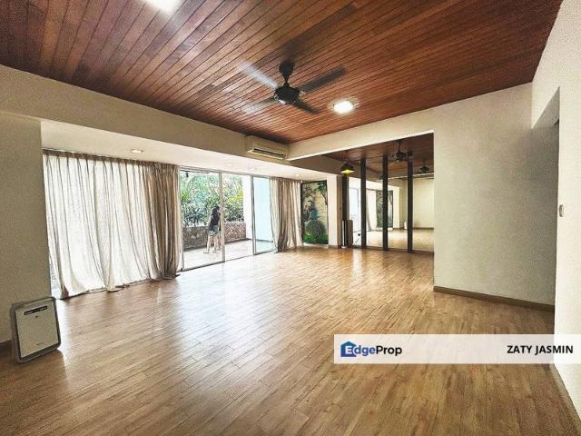 Condominium for sale in Petaling, Damansara Damai