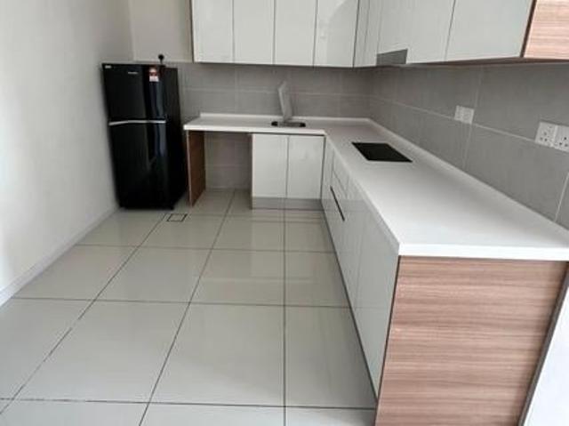 Serviced Residence for rent in Glenmarie, Selangor