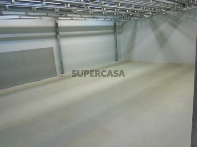 Armazém venda em Viseu
