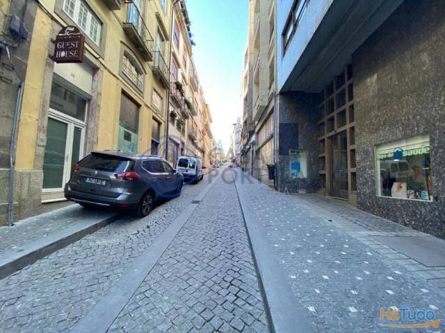 Armazém venda em Porto
