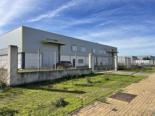 Armazém venda em Mourã, Beja