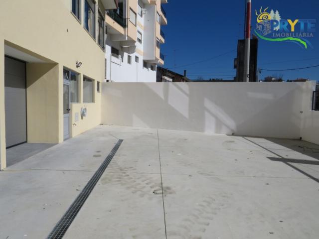 Armazém alugar em Castelo Branco, Cumeada