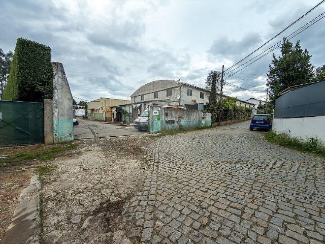 Armazém venda em Rua, Valongo