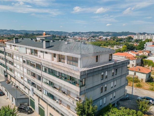 Armazém venda em Felgueiras, Porto