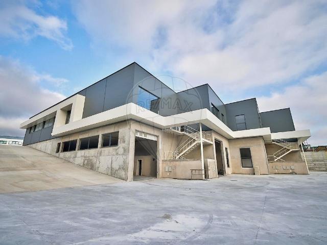Armazém venda em Achada, Mafra