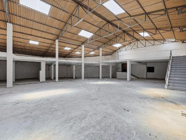 Armazém venda em Mozelos, Santa Maria da Feira