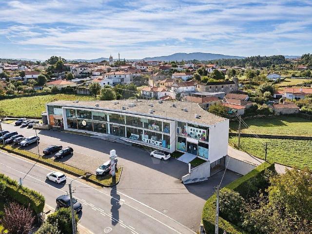 Armazém venda em Perelhal, Barcelos