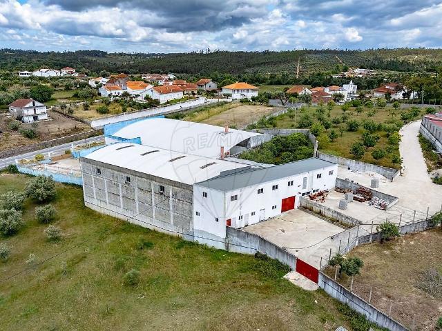 Armazém venda em Soure