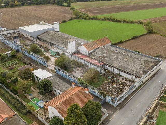 Armazém venda em Gavião, Braga