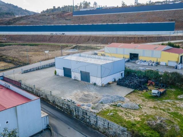 Armazém venda em Paços De Vilharigues, Viseu