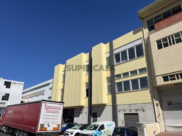Armazém venda em Real Forte, Santiago Dos Velhos