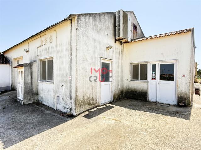Armazém alugar em Cabanas do Chão, Alenquer