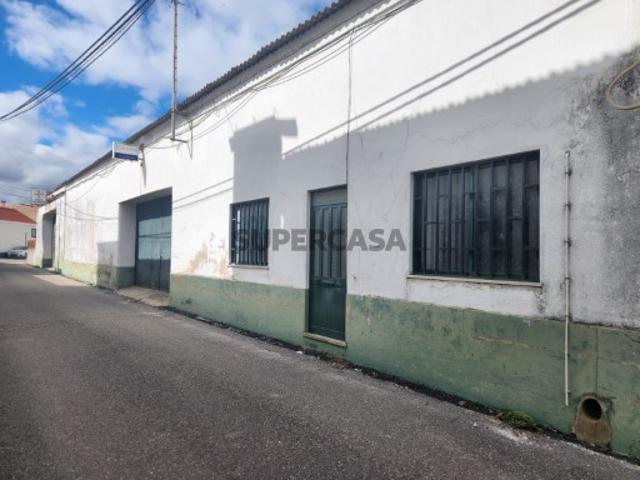 Armazém venda em Alpiarça, Santarém