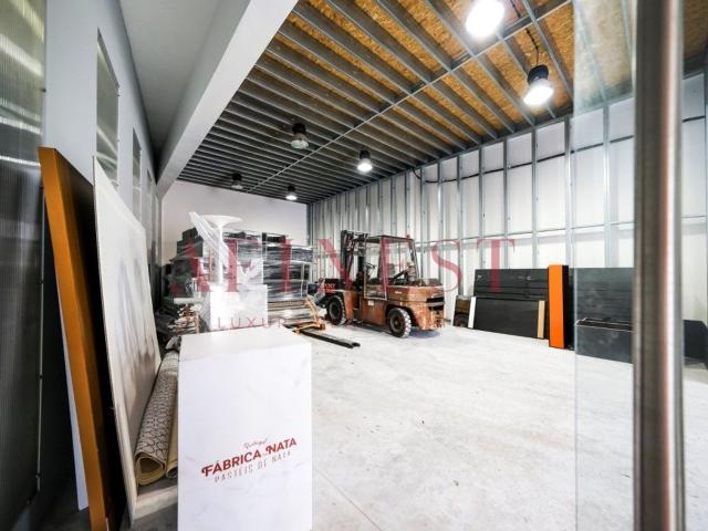 Armazém alugar em Centro Empresarial de Sintra, Sintra