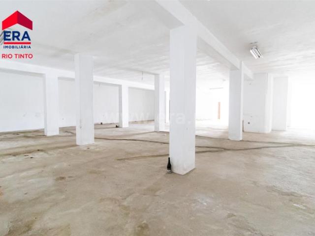 Armazém venda em Maia, Águas Santas