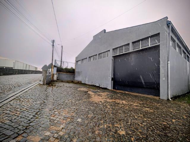 Armazém alugar em Maia, Águas Santas