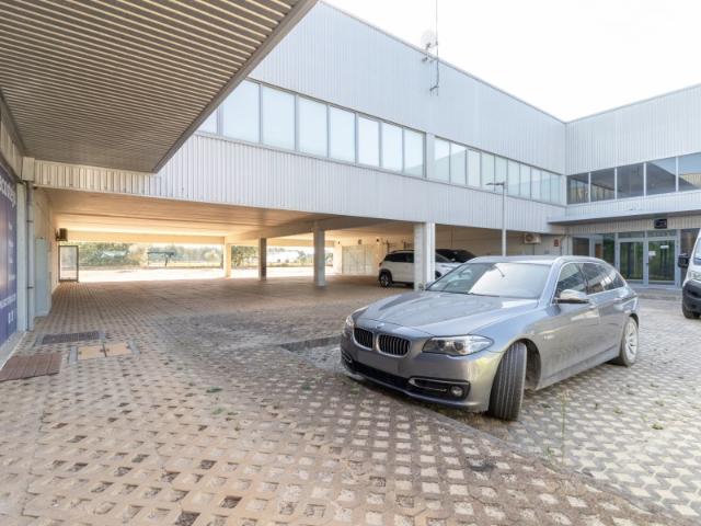 Armazém alugar em Bairro das Morçoas, Moita