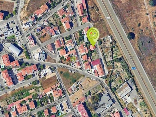 Armazém alugar em Barreiro, Bairro 25 de Abril