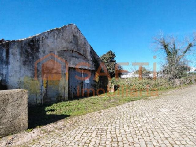 Armazém venda em Alvaiázere, Leiria
