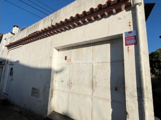 Armazém venda em Paialvo, Carrazede