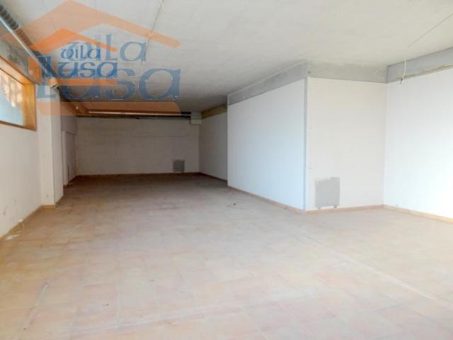 Armazém alugar em Aguda, Vila Nova De Gaia