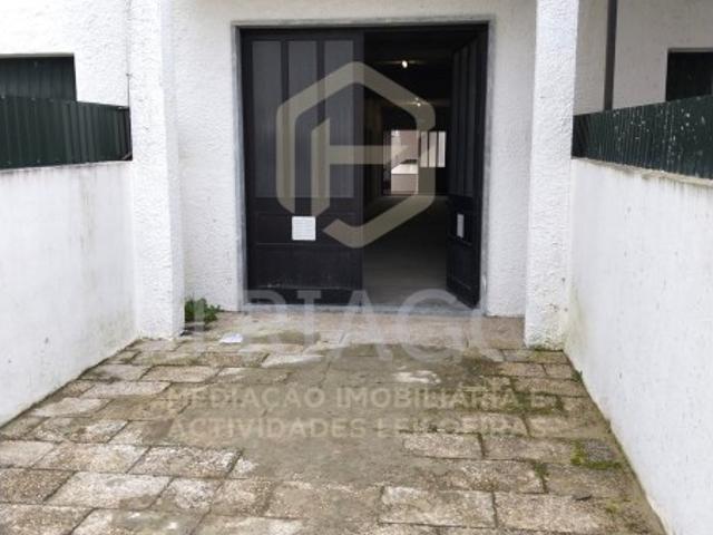 Armazém alugar em Benavente, Santarém