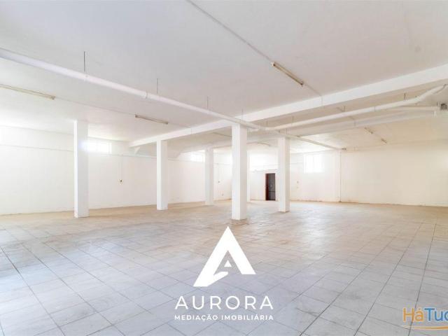 Armazém alugar em Oliveira De Azeméis, Aveiro
