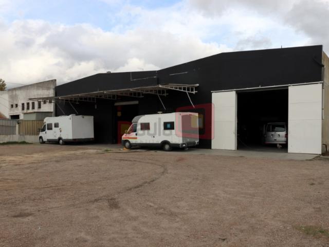 Armazém alugar em Bairro do Miranda, Montijo